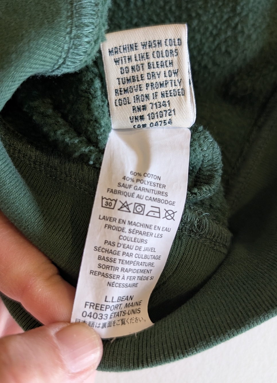 L.L. Bean Women's Crewneck Sweatshirt in Forest Green with Cream Logo - Picture 5 of 5